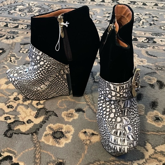 Christian Soriano platform snake booties - Picture 1 of 15